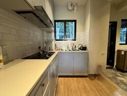 Hollywood Apartments (D9), Apartment #612405151